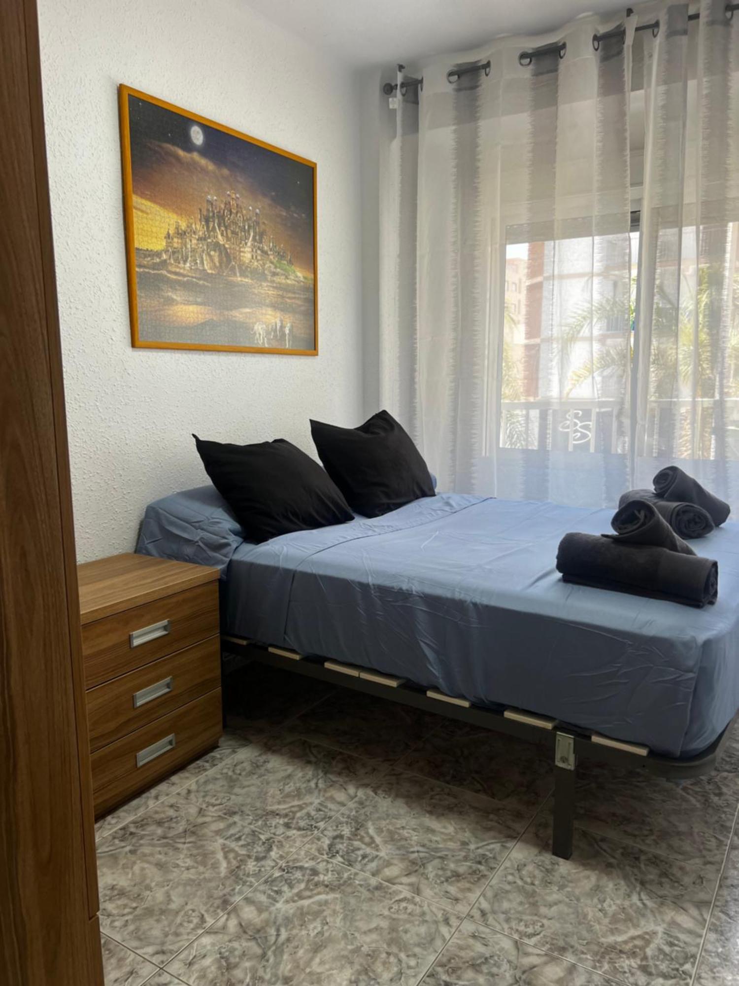 Apartamento 3 Habitaciones En Torre Del Mar A 50 Metros De La Playa Dış mekan fotoğraf